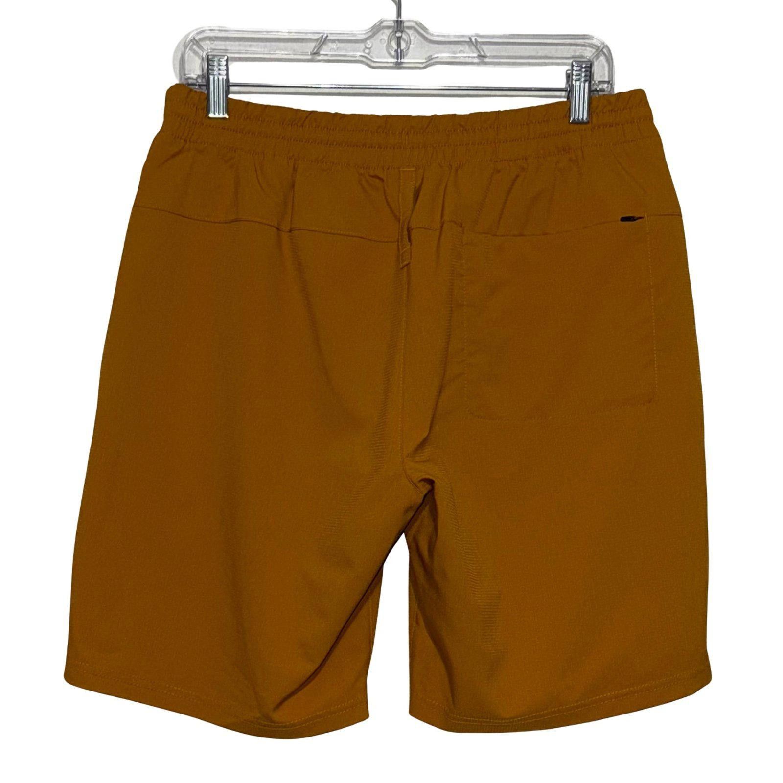 Other NWOT Kenneth Cole X Active Mens Athletic Shorts Size US 32 / EU 48 - 2 Thumbnail
