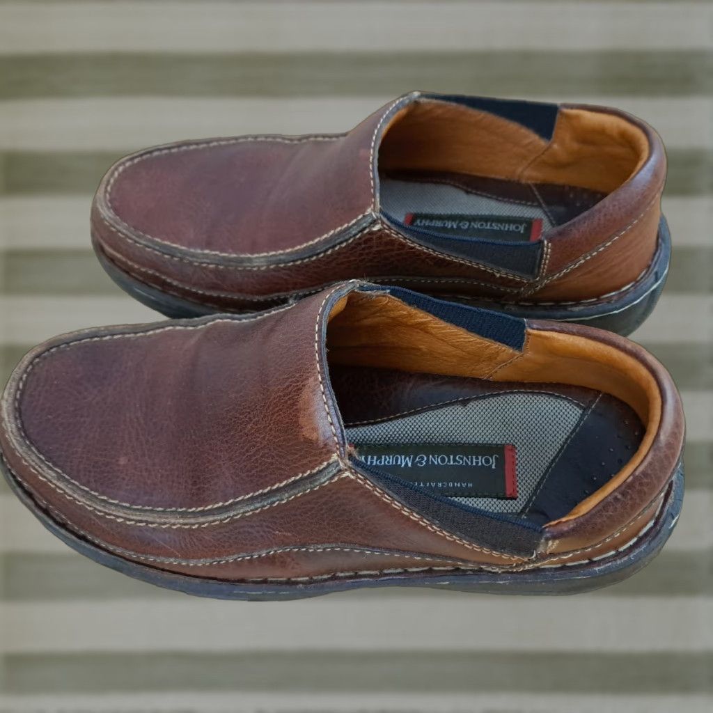 Johnston & Murphy VINTAGE Johnston & Murphy Brown Leather Stitched Uppers Slip-On sz 10.5 M US Dress Oxford Men Leather Upper Brown US Shoe Size 10.5 Mens Shoes Size US 10 / EU 43 - 1 Thumbnail