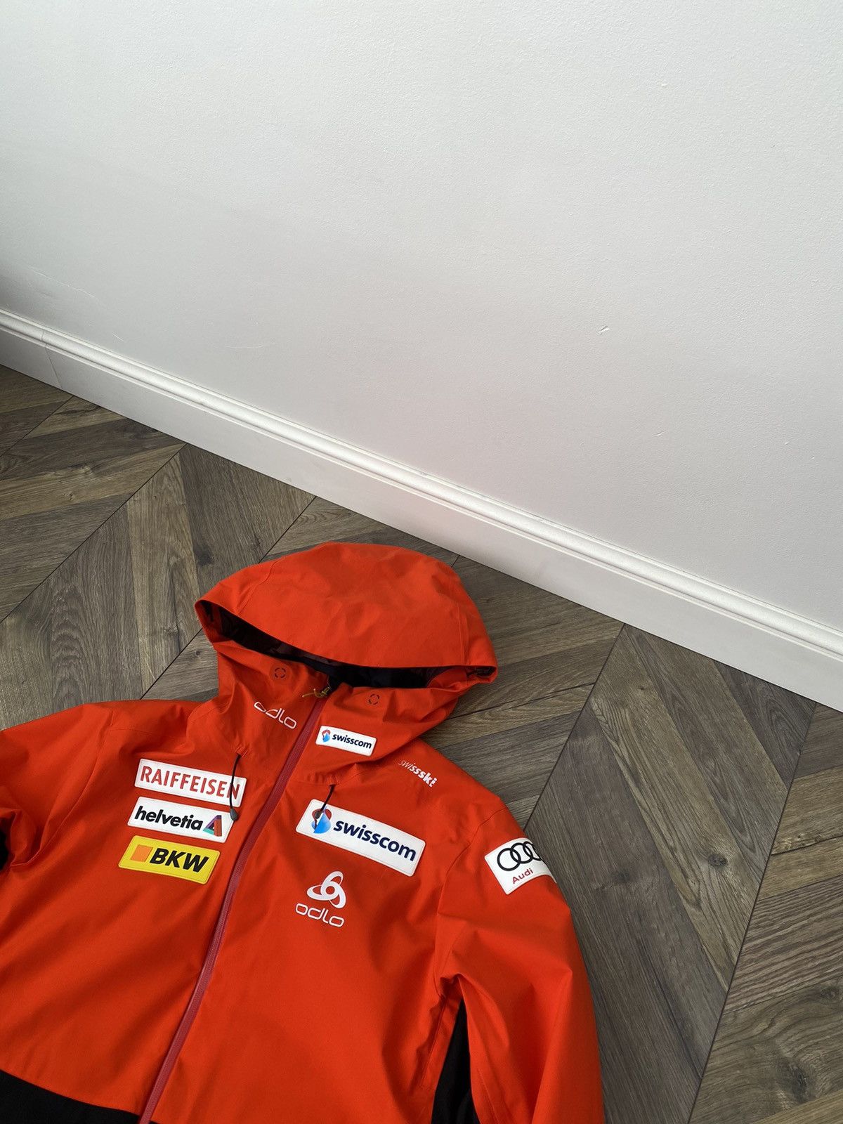 Odlo × Vintage Vintage Odlo Swiss Ski Team red Jacket Size US L / EU 52-54 / 3 - 6 Thumbnail