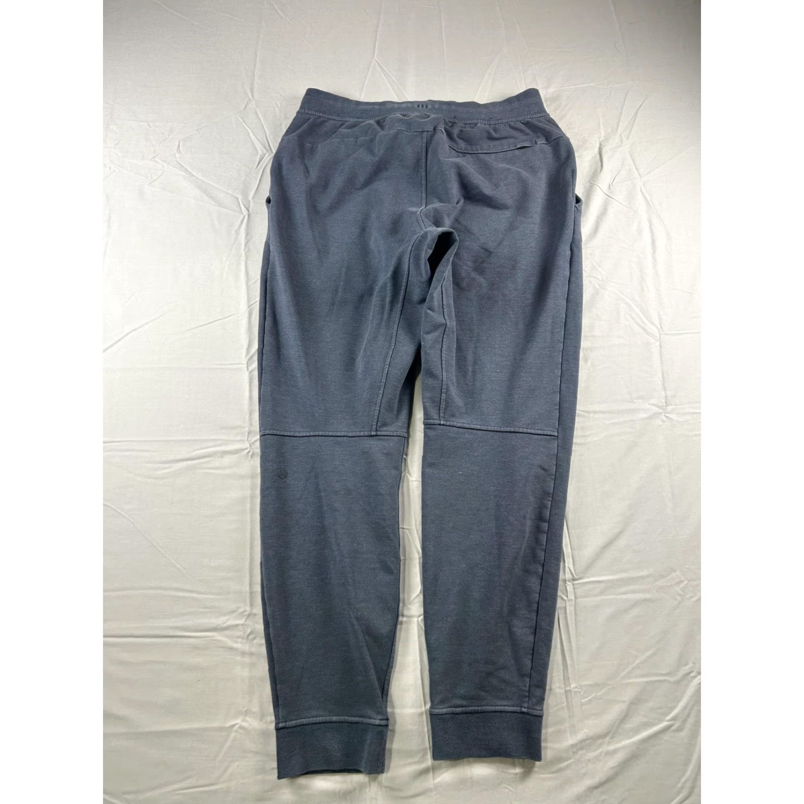 Lululemon Lululemon Pants Mens M Blue Jogger Sweatpants Elastic Waist Pocket Knit 26in Inseam Casual Activewear Size US 31 - 2 Thumbnail