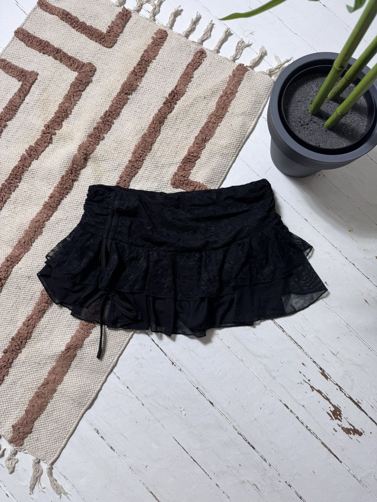 Other VINTAGE MESH RUSHES 2000s SKIRT / SHORTS Size 30" / US 8 / IT 44 - 1 Thumbnail