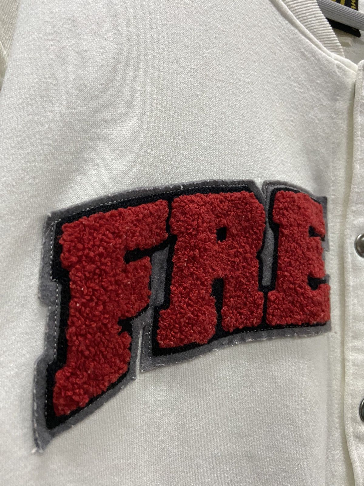 Other FREAKY MASSIVE 808 WHITE VARSITY Size US L / EU 52-54 / 3 - 3 Thumbnail