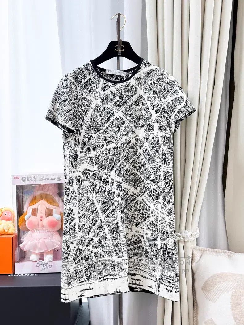 Dior Dior Paris map knitted printed short-sleeved dress Size XS / US 0-2 / IT 36-38 - 1 Thumbnail