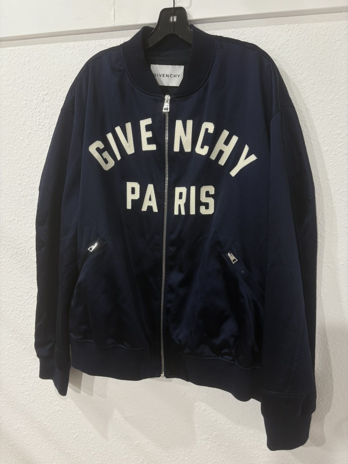 Givenchy Givenchy Men's Satin Logo Bomber Jacket Size US L / EU 52-54 / 3 - 2 Thumbnail