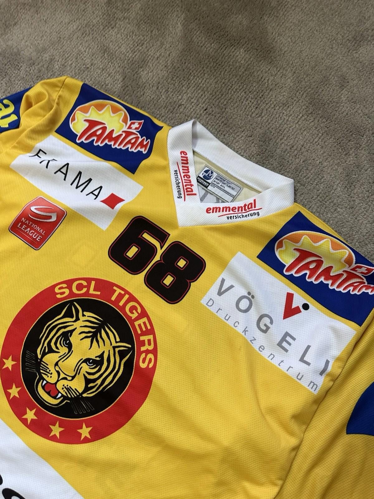 Ccm SCL TIGERS HOCKEY SHIRT JERSEY sz XL #68 ST. DÜRIG Size US XL / EU 56 / 4 - 5 Thumbnail
