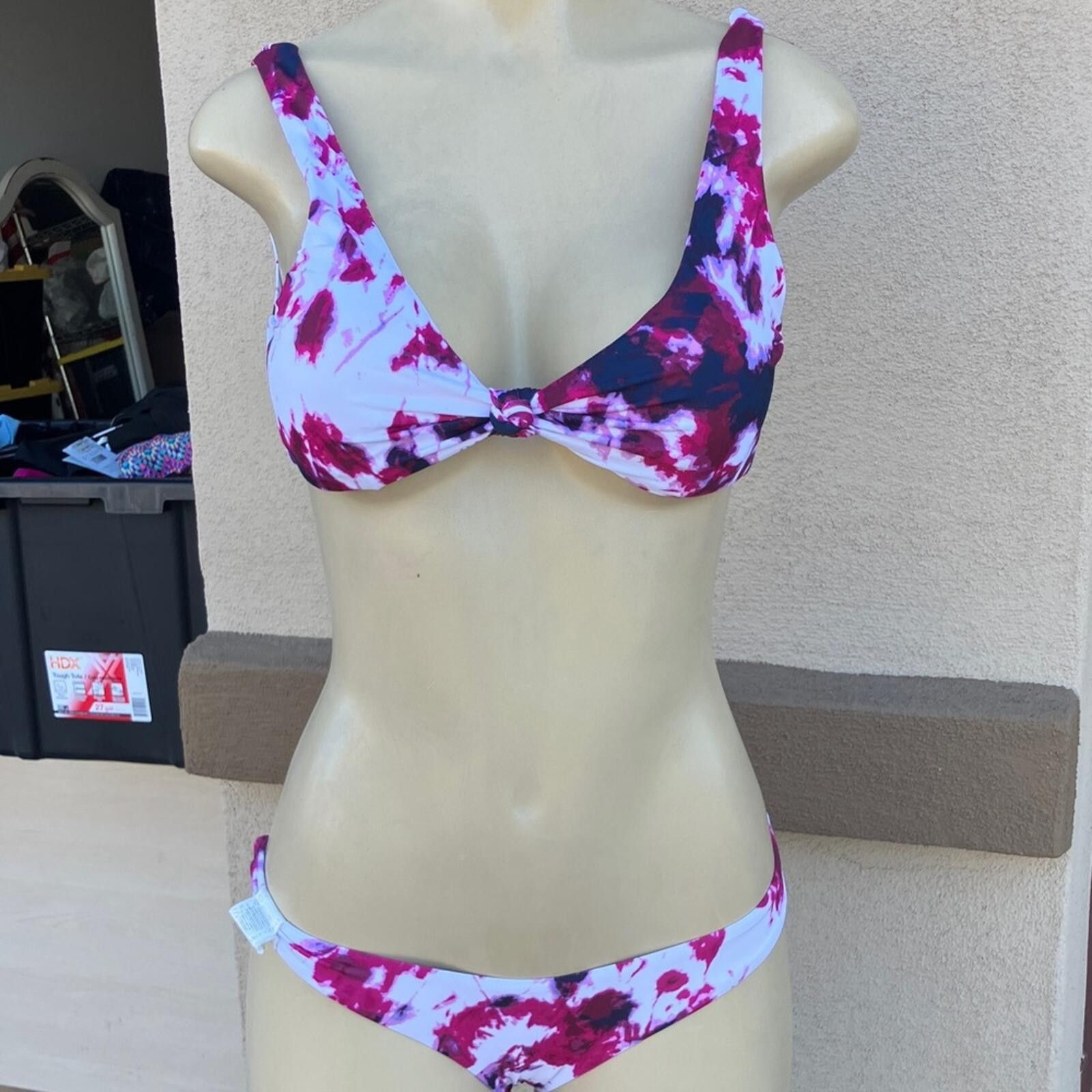 Aquascutum NWT Aqua Bloomingdale's Exclusive Two-Piece Bikini Swimwear Size ONE SIZE - 9 Thumbnail