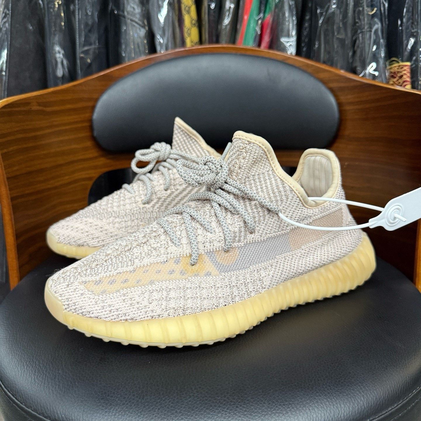Adidas Adidas YEEZY350 Pink Lowtop Sneakers 41 Men Size US 8.5 / EU 41-42 - 1 Thumbnail