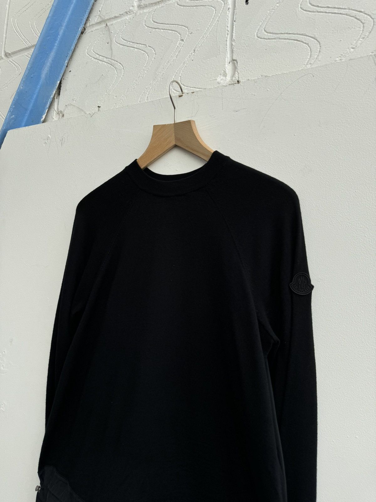 Moncler Moncler Hybrid Nylon Sweater W/ Cinch Waist In Black Size M / US 6-8 / IT 42-44 - 12 Thumbnail