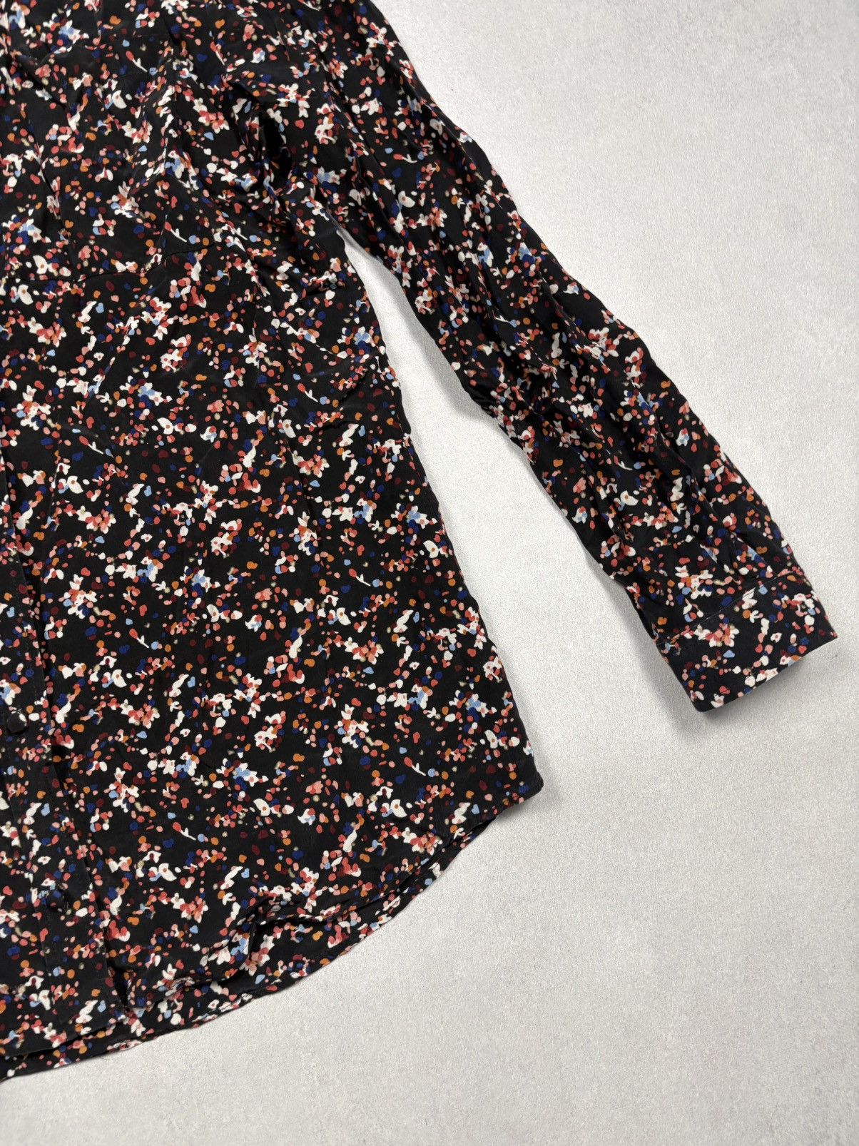 Sezane Sézane Silk Button Up Pocket Shirt Size 36 Black Multicolor Size XS / US 0-2 / IT 36-38 - 5 Thumbnail