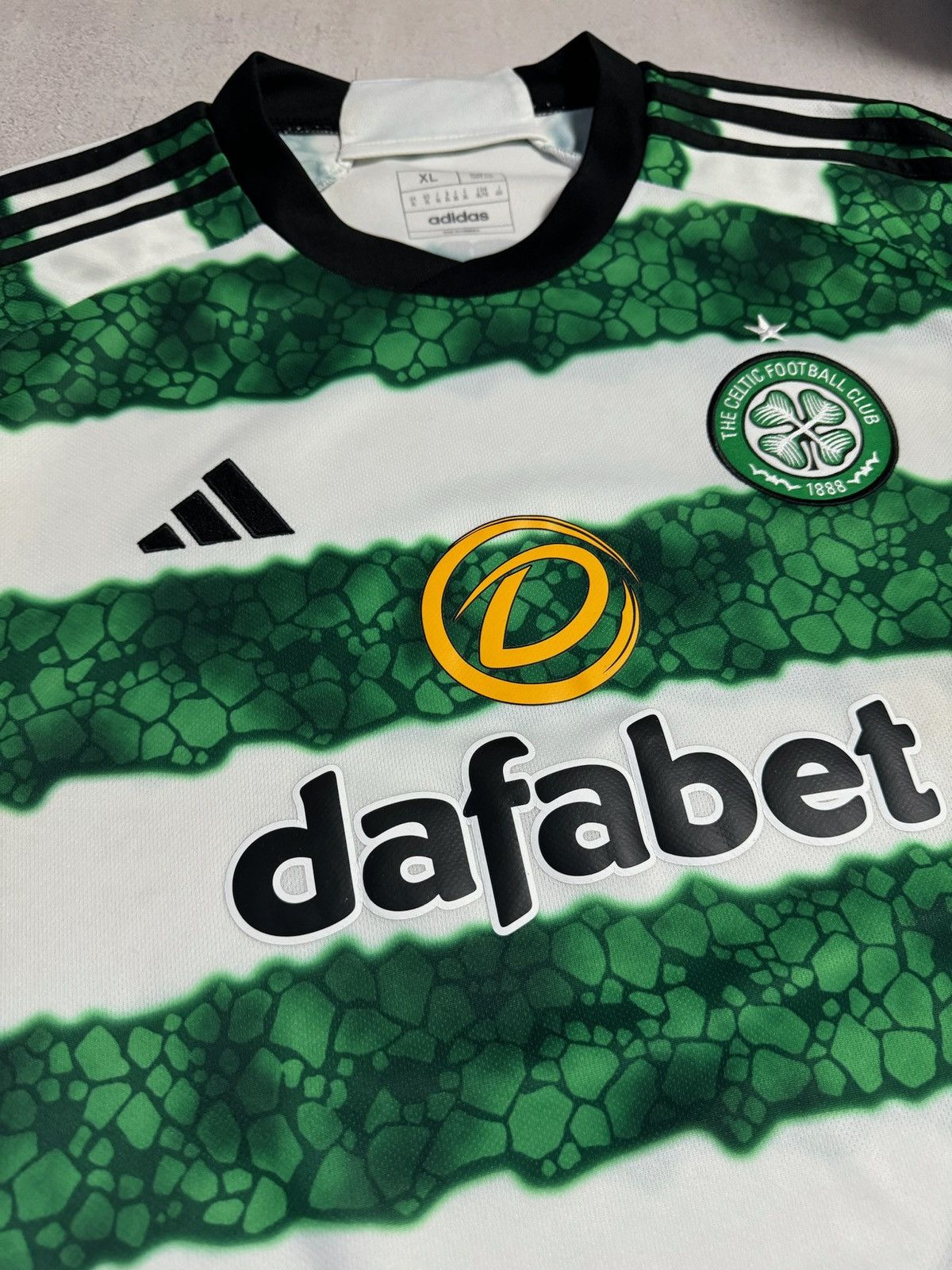 Adidas Adidas Celtic Jersey Home 2022/2023 T Shirt Tee XL Size Size US XL / EU 56 / 4 - 4 Thumbnail