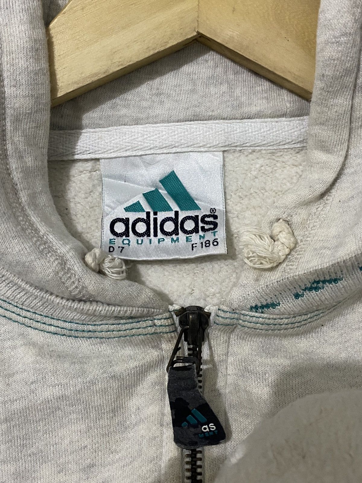 Adidas Adidas Equipment EQT Zip up Hoodie Size US XL / EU 56 / 4 - 2 Thumbnail