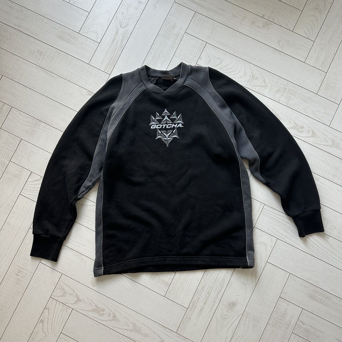 Gotcha Vintage 90s Gotcha Surfing Big logo sweatshirt rare y2k og Size US M / EU 48-50 / 2 - 1 Thumbnail