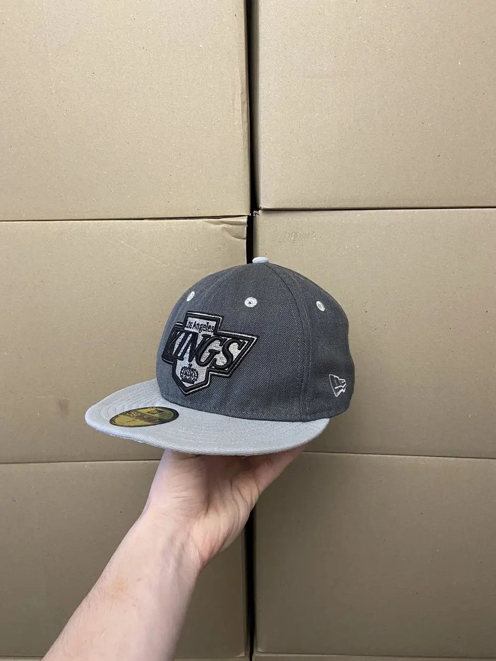 NHL VINTAGE LA KINGS CAP HAT HOKEY NHL JERSEY USA Y2K SKATE Size ONE SIZE - 1 Thumbnail