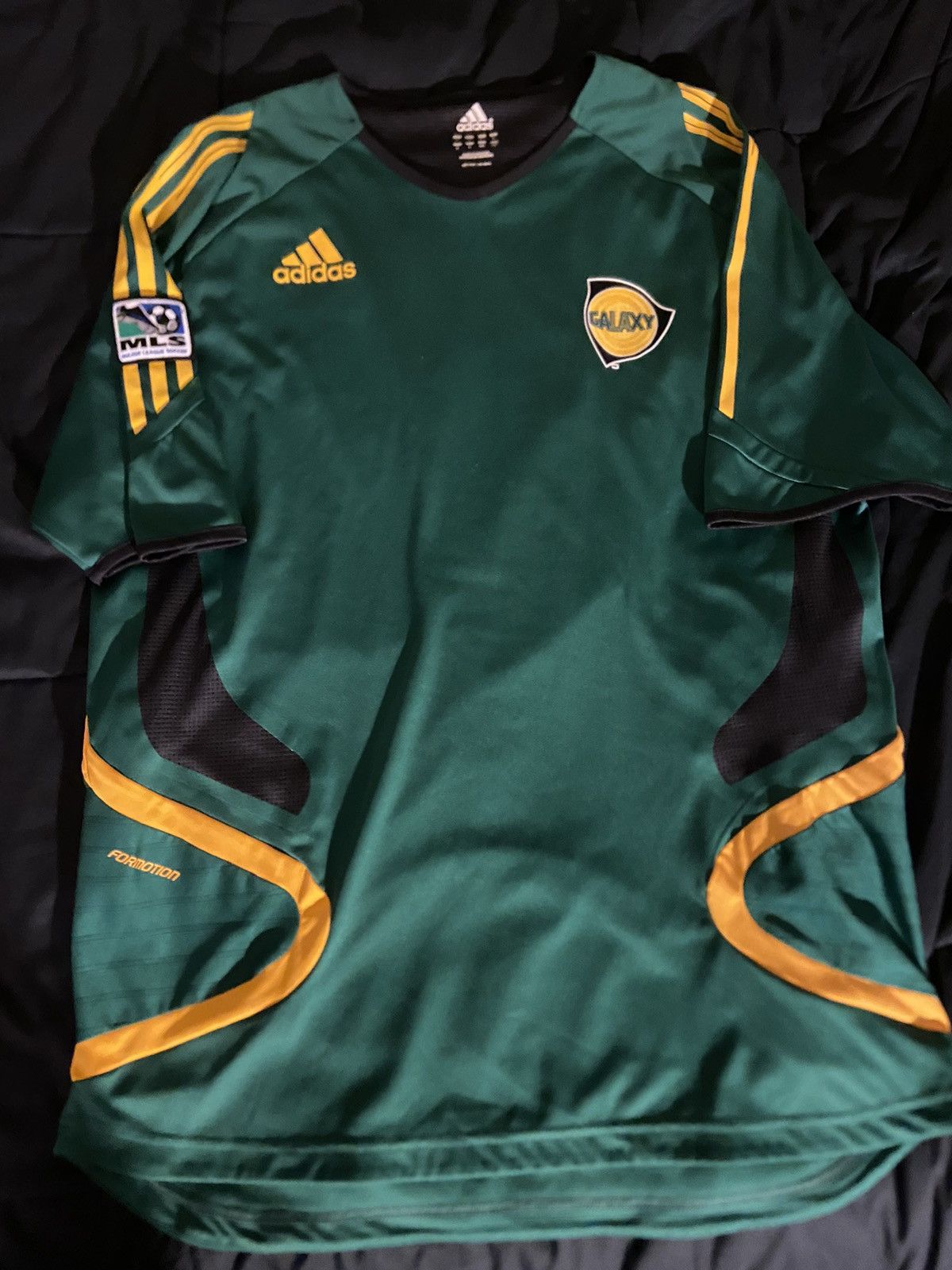 LA Galaxy Vintage Warm up jersey size L USED