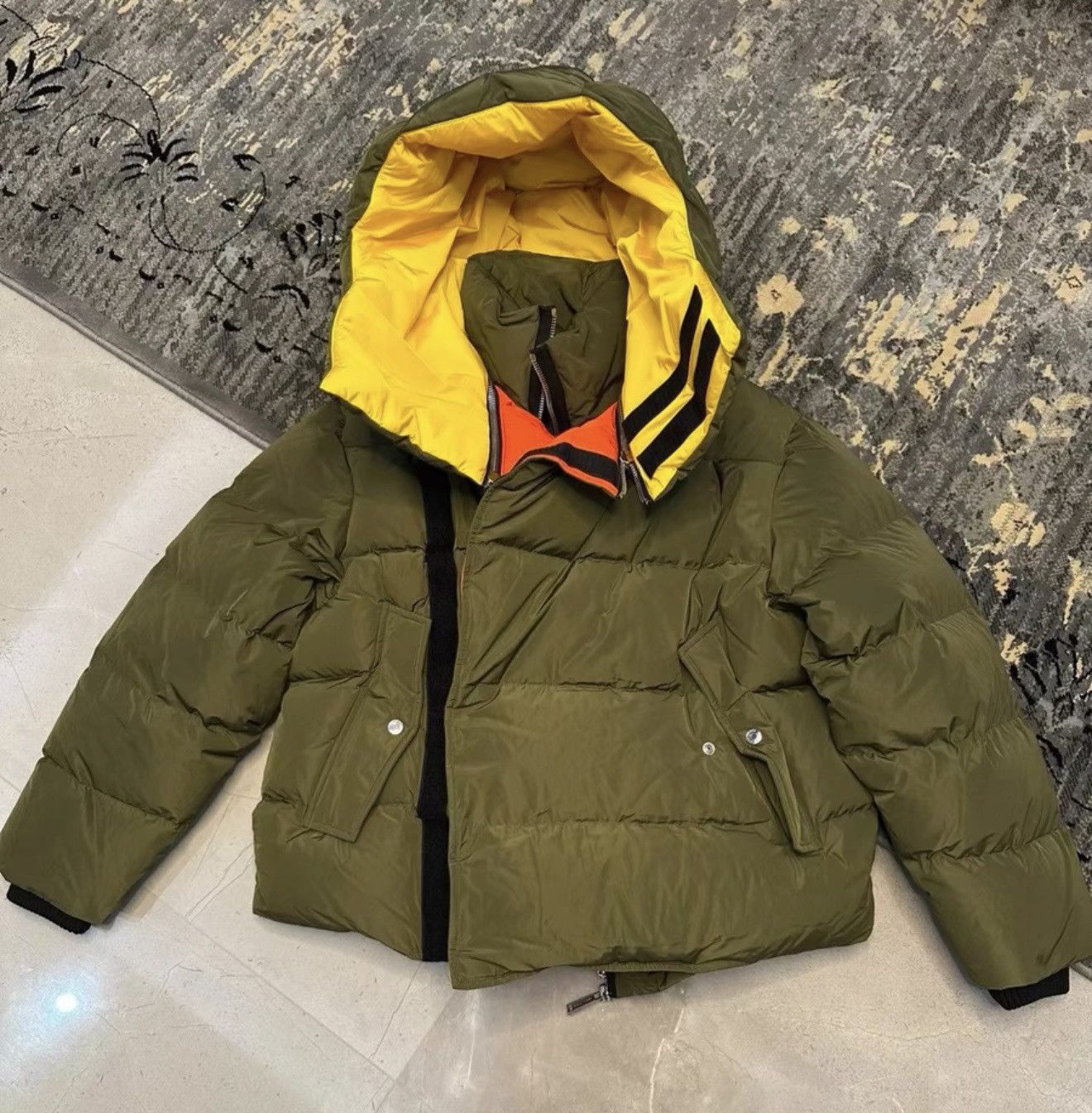 D2 Men's Heavyweight Down Jacket