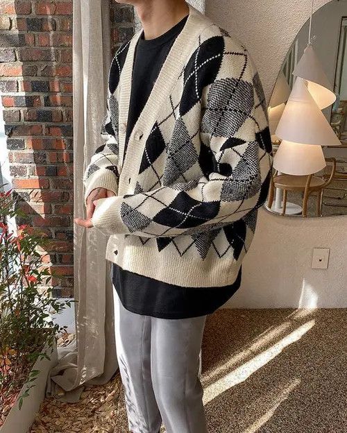 VIBE Argyle Graphic Knit Cardigan Sweater Size US M / EU 48-50 / 2 - 3 Thumbnail