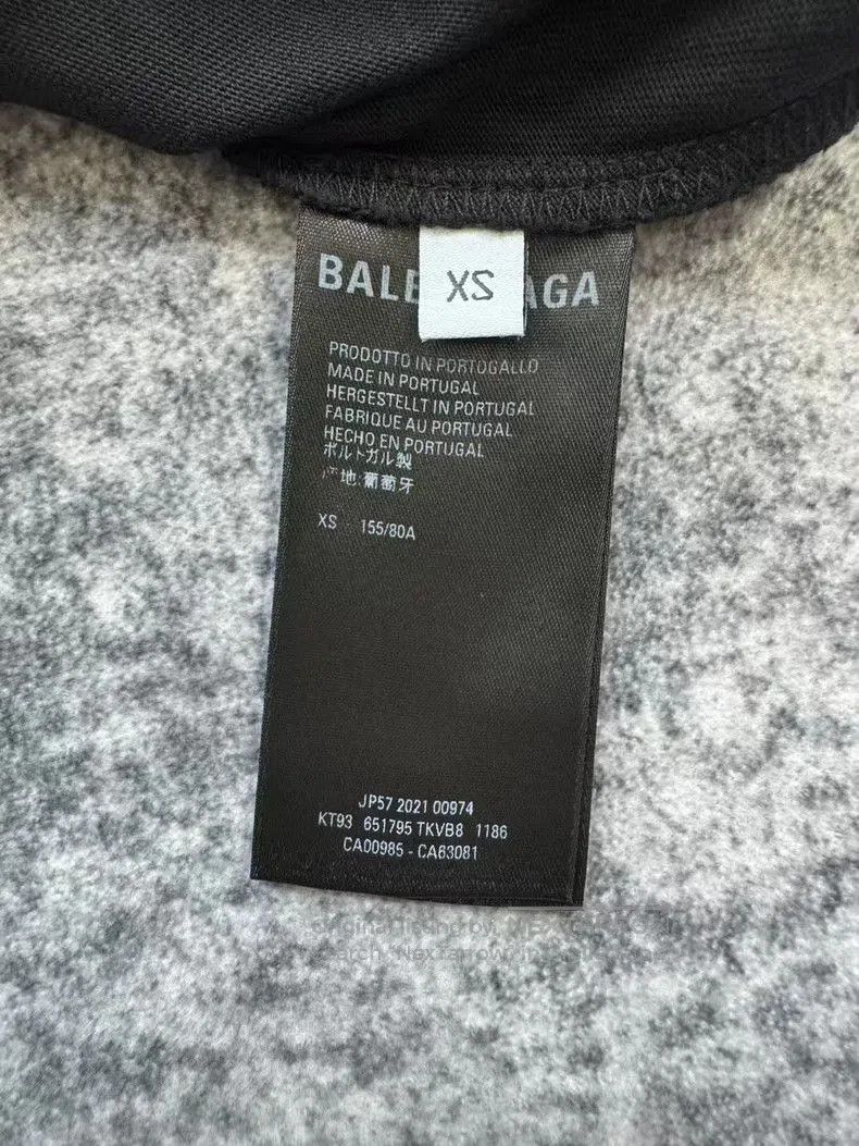 Balenciaga Balenciaga Black Distressed Short Sleeve. Size US XS / EU 42 / 0 - 4 Thumbnail