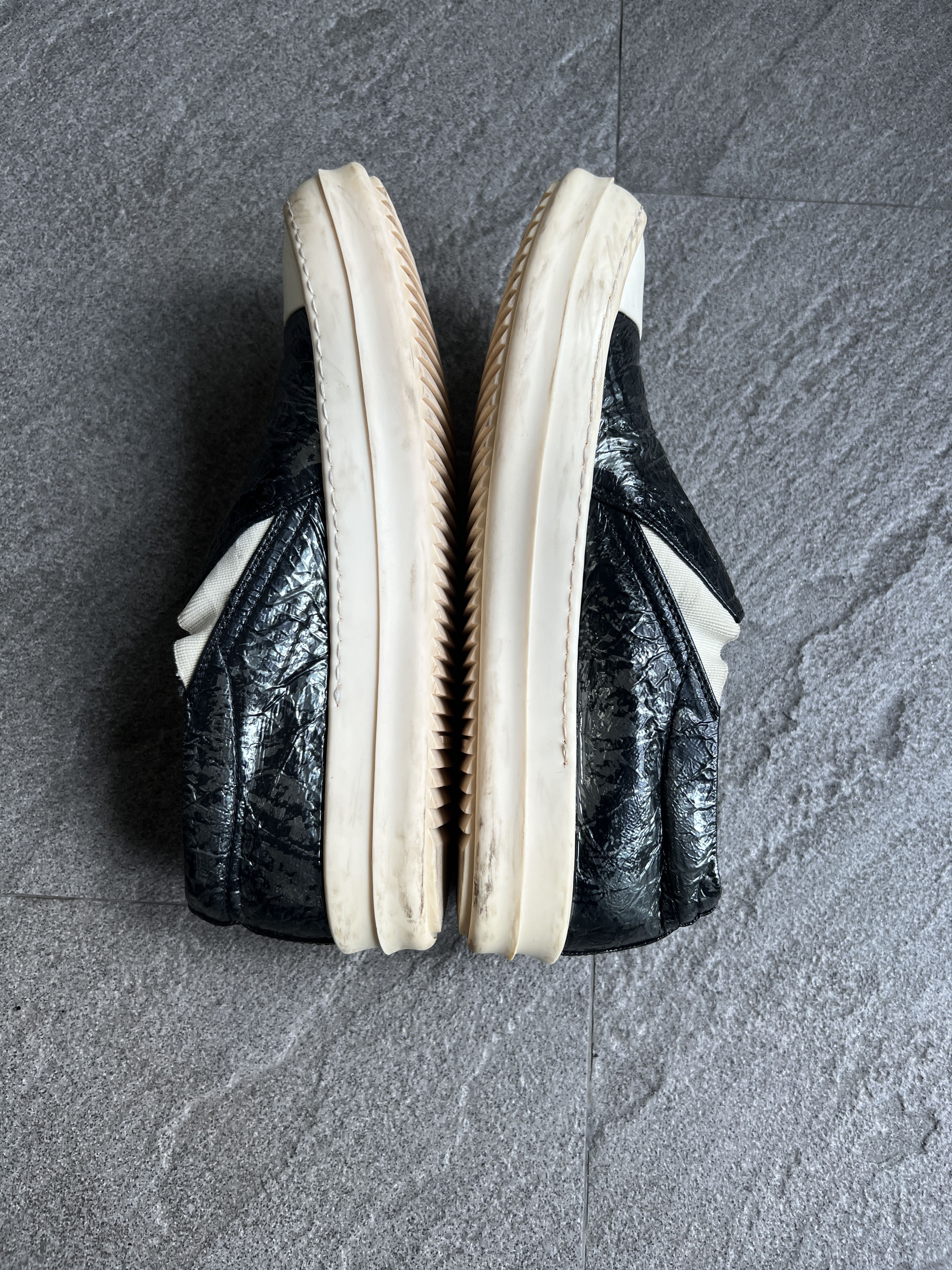 Rick Owens Drkshdw Rick Owens DRKSHDW Slip On Crackle Black EU39 Size US 6 / EU 39 - 7 Thumbnail