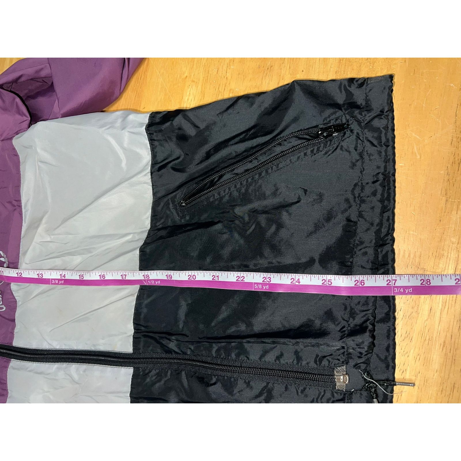 Vintage Vintage Adidas Windbreaker Lightweight Jacket Purple 80s M Size US M / EU 48-50 / 2 - 12 Thumbnail