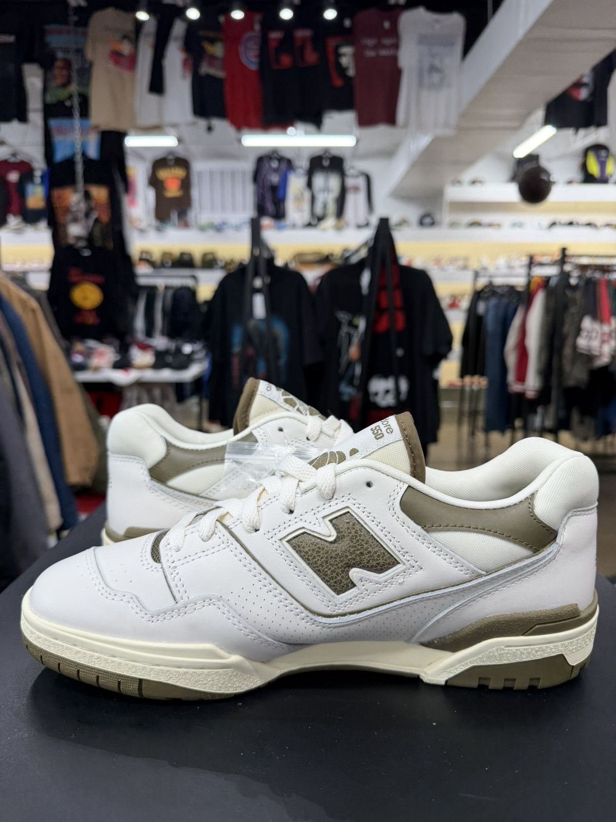 New Balance New Balance 550 Aime Leon Dore Olive Size 10 (2022) Size US 10 / EU 43 - 4 Thumbnail