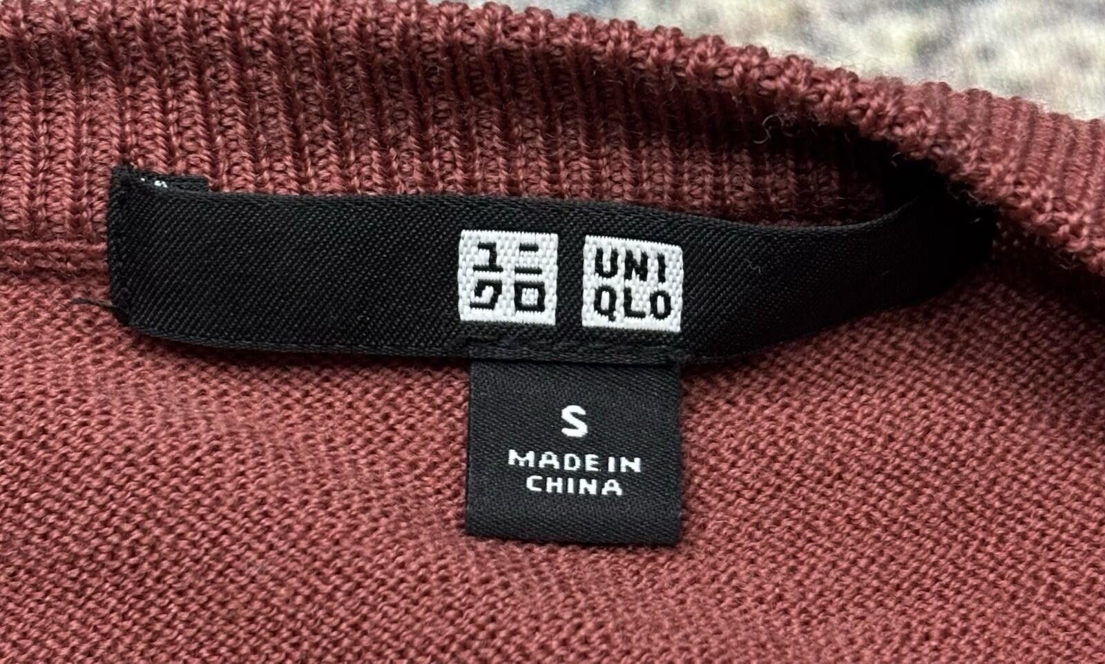 Uniqlo Uniqlo Cardigan Sweater Womens Small Pure New Wool Button Size S / US 4 / IT 40 - 2 Thumbnail