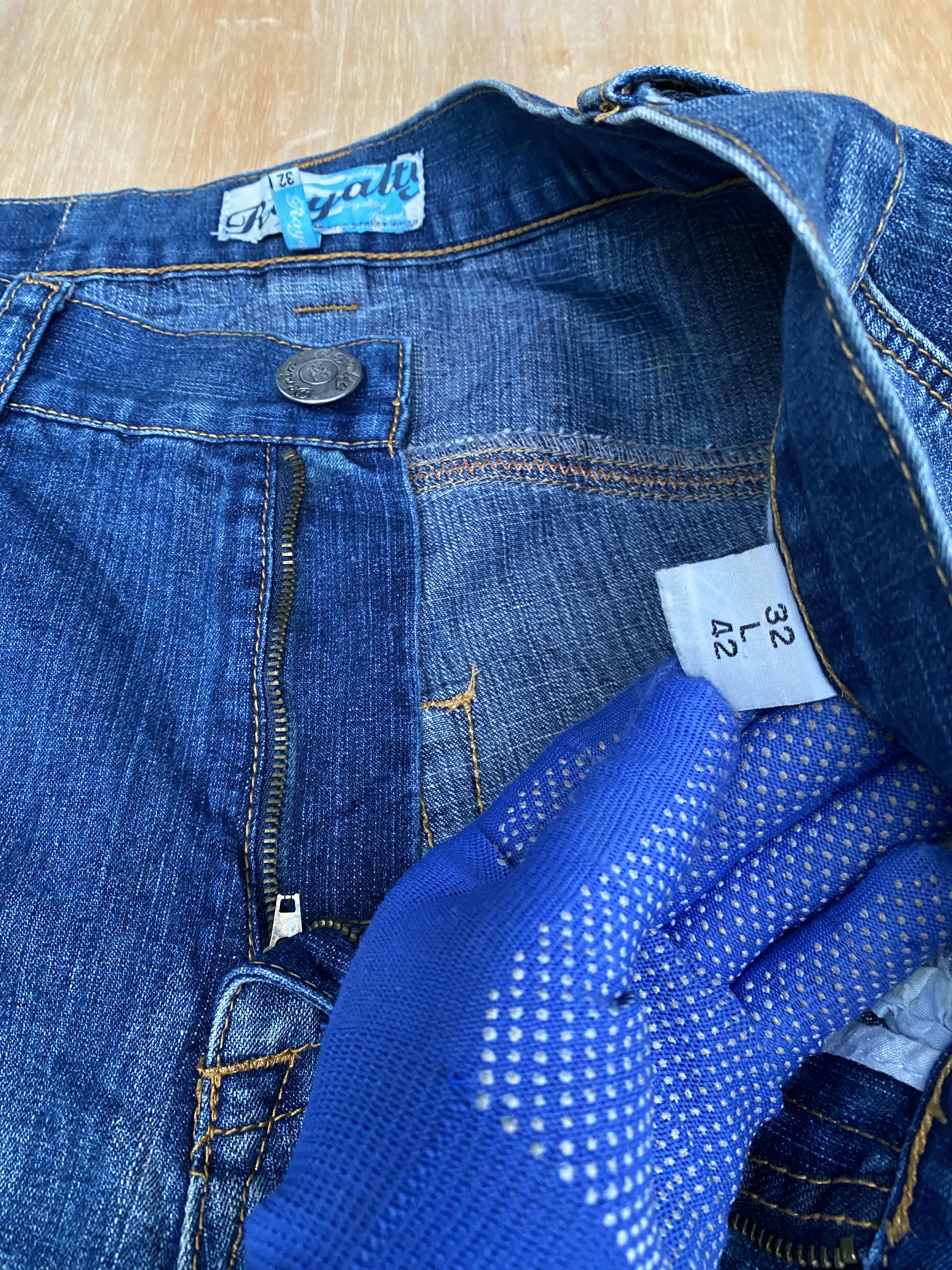 Fubu × JNCO Royalty No 5 Painted Baggy Wide Multipocket jean W33x33 Size US 33 - 10 Thumbnail