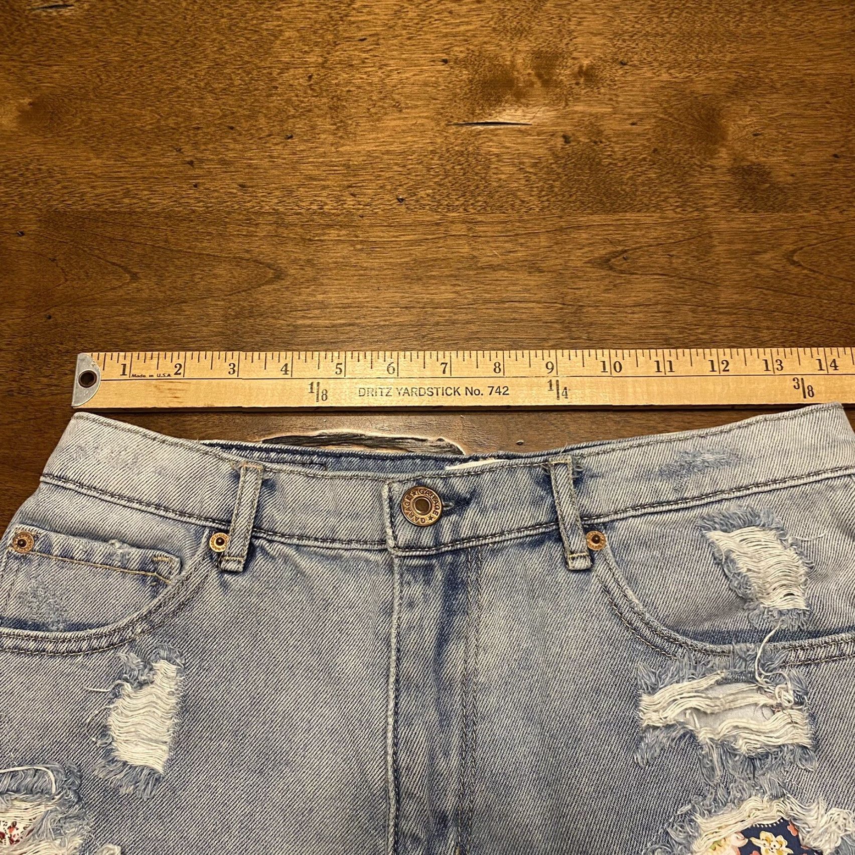 Garage Garage Festival Short High Waist Floral Raw Hem Blue Jean Shorts Womens 5 Patchwork Cut-Off Size 27" / US 4 / IT 40 - 7 Thumbnail