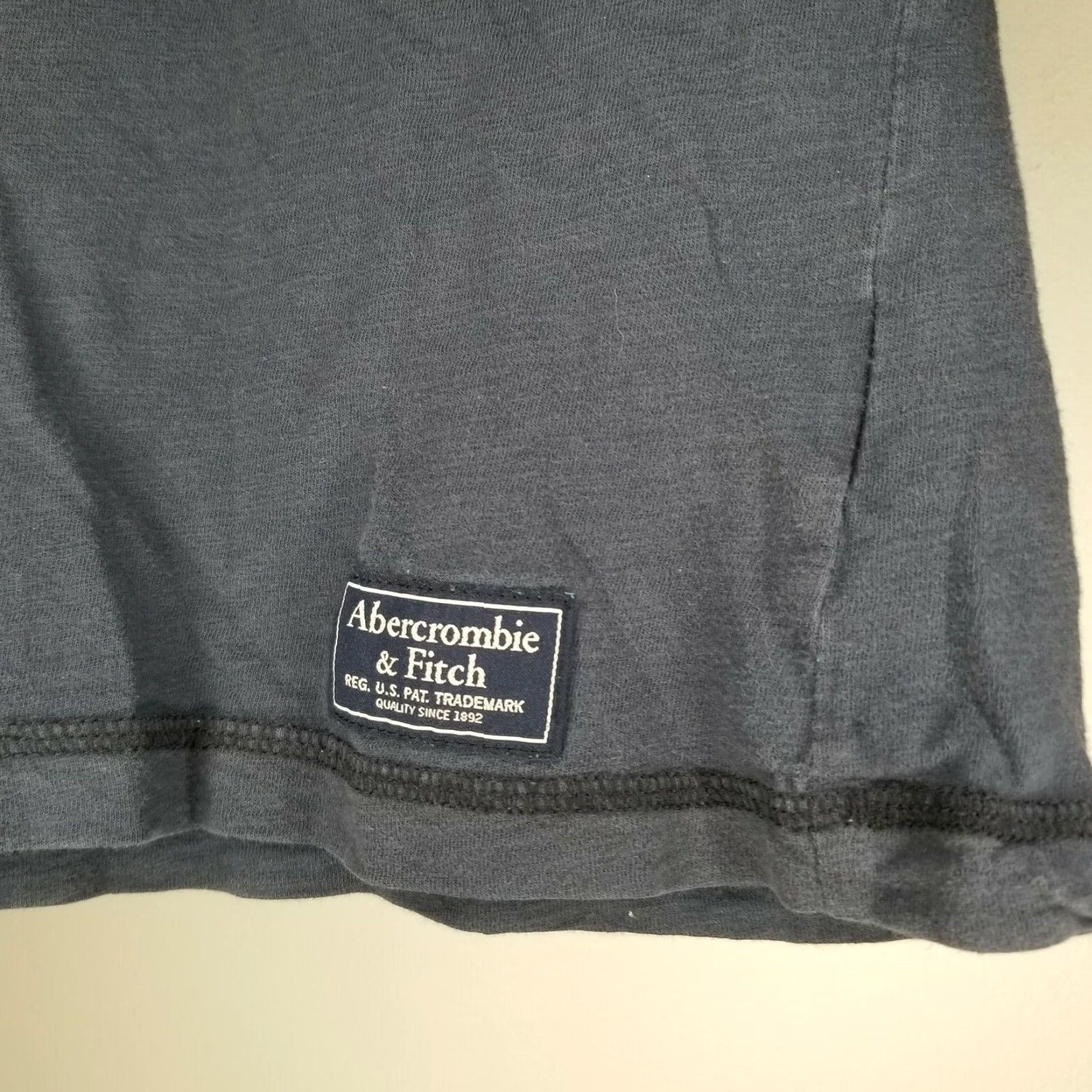 Abercrombie & Fitch ABERCROMBIE & FITCH Men's Blue Short Sleeve T-Shirt M 3 Button Casual Wear Size US M / EU 48-50 / 2 - 4 Thumbnail