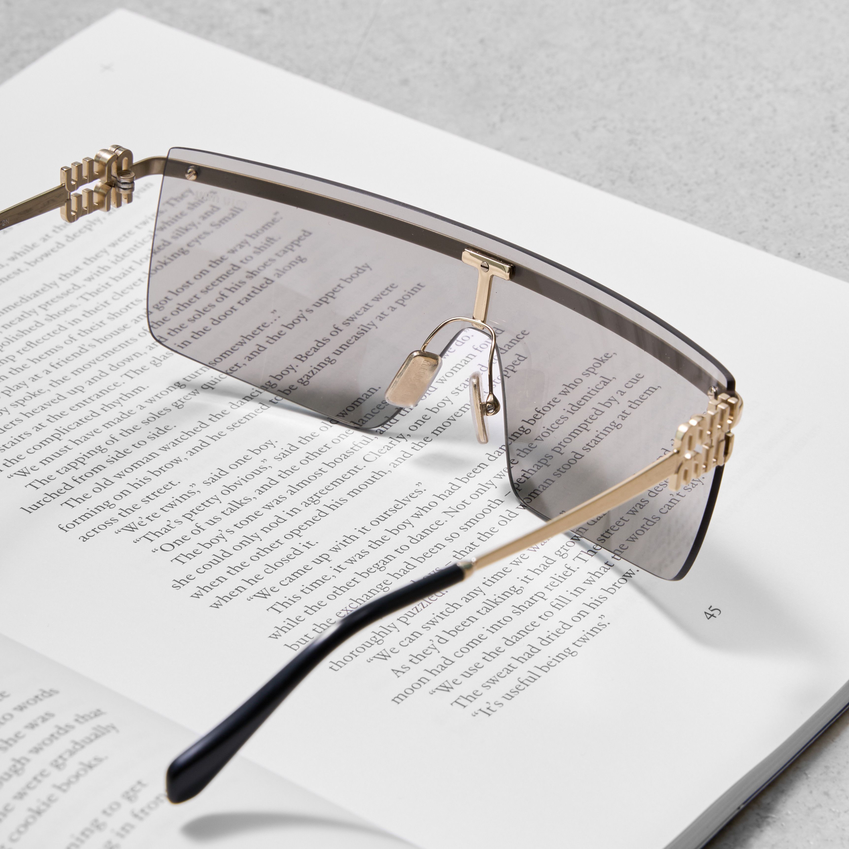 Miu Miu MIU MIU MU 50ZS_ZVN1I2 Sunglasses Size ONE SIZE - 8 Thumbnail