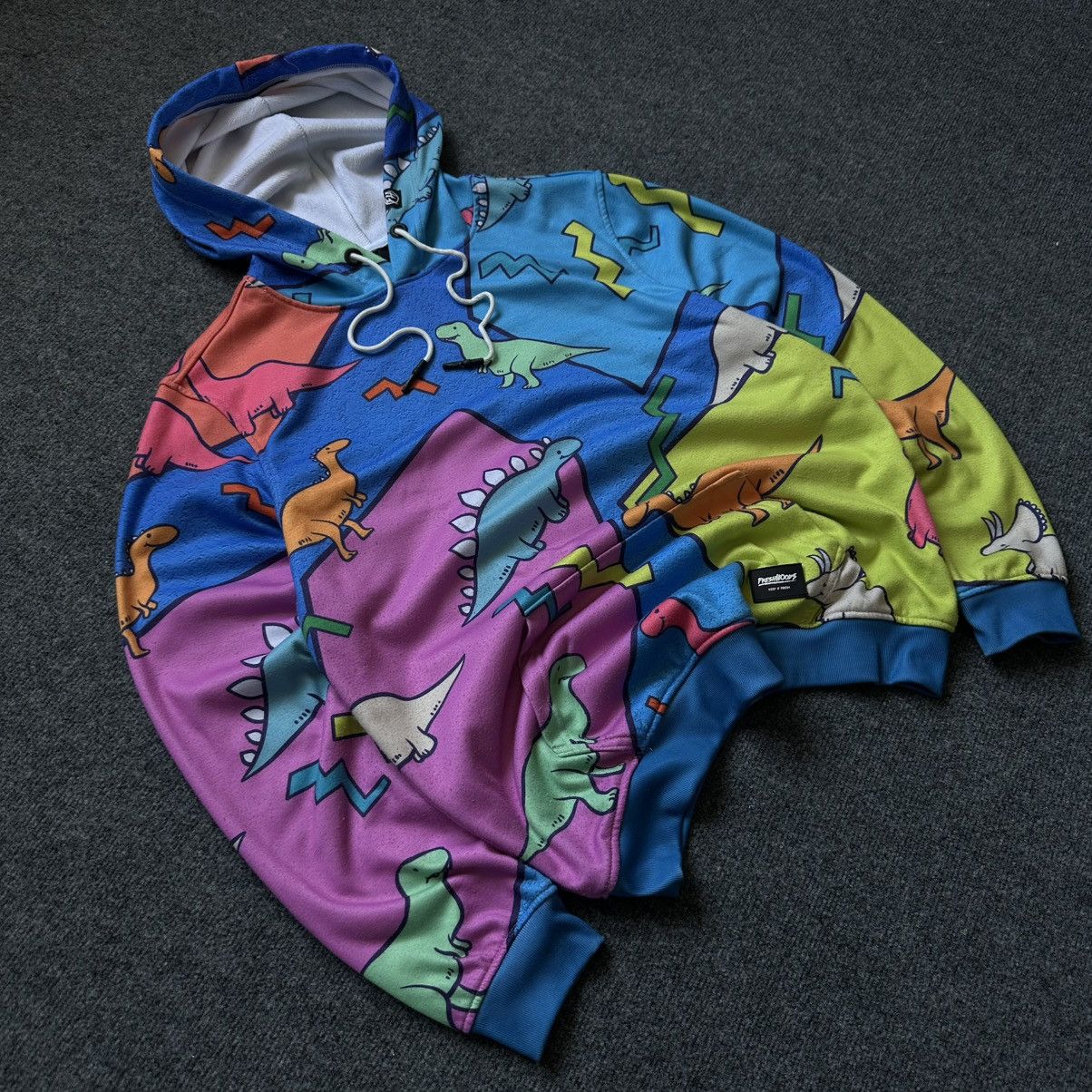 Le Grande Bleu (L.G.B.) VTG Fresh Hoods Hoodie Dragon Overprinted Size S Y2K 00s USA Size US S / EU 44-46 / 1 - 2 Thumbnail