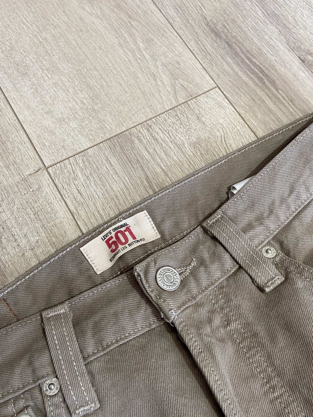 Levi's × Vintage Levi’s 501 pants 90s vintage brown size W30 L30 Size US 30 / EU 46 - 14 Thumbnail