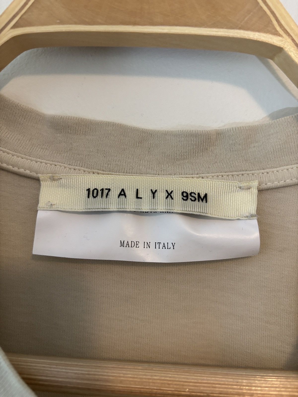 1017 ALYX 9SM 1017 Alyx 9SM Concealed Pocket T-Shirt Size US M / EU 48-50 / 2 - 4 Thumbnail