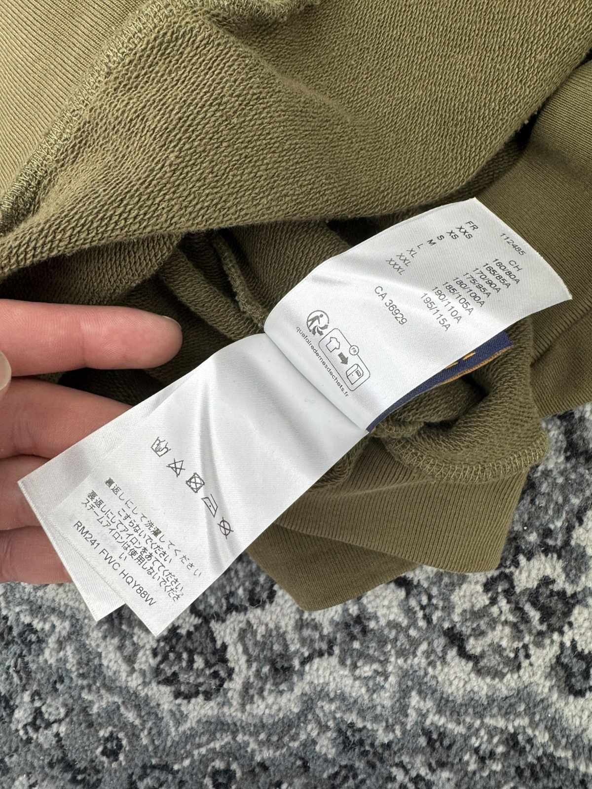 Louis Vuitton Louis Vuitton Lovers crewneck Size US XL / EU 56 / 4 - 10 Thumbnail
