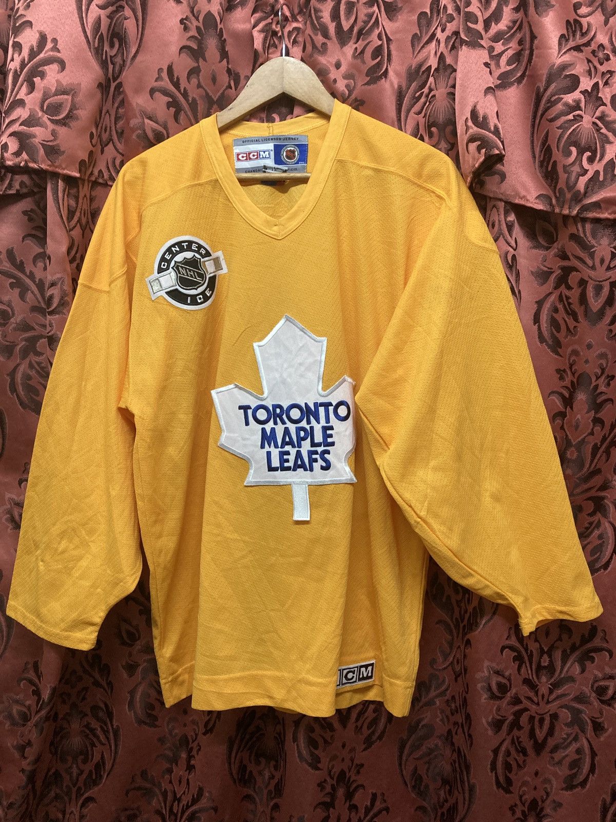 Vintage CCM TORONTO MAPLE LEAFS NHL JERSEY Size US L / EU 52-54 / 3 - 1 Thumbnail