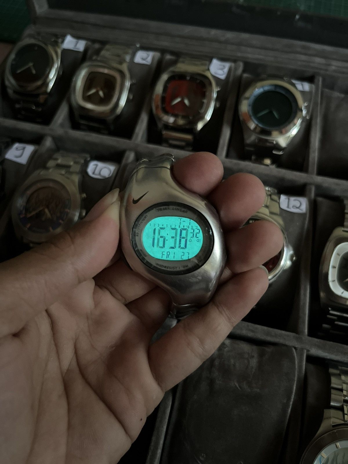 Nike × Vintage Vintage NIKE TRIAX LINEAR REGULAR WATCH Size ONE SIZE - 10 Thumbnail