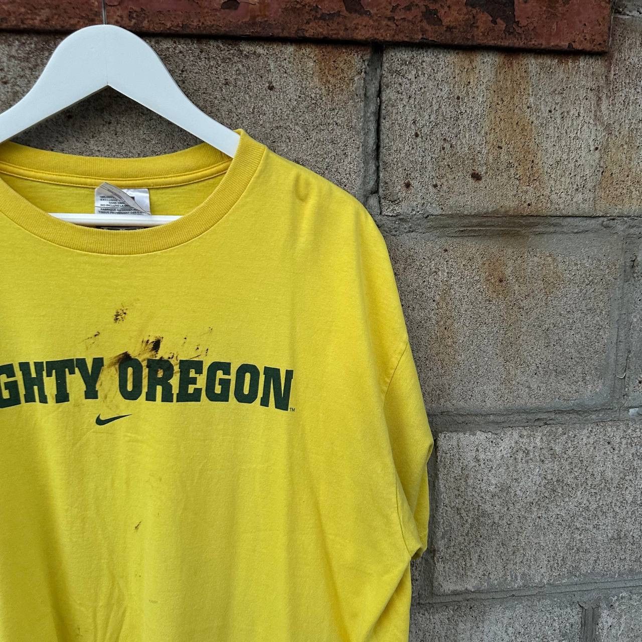 Nike Vintage Nike Oregon T-shirts Big Logo Y2K Trashed 00s USA Size US XXL / EU 58 / 5 - 3 Thumbnail