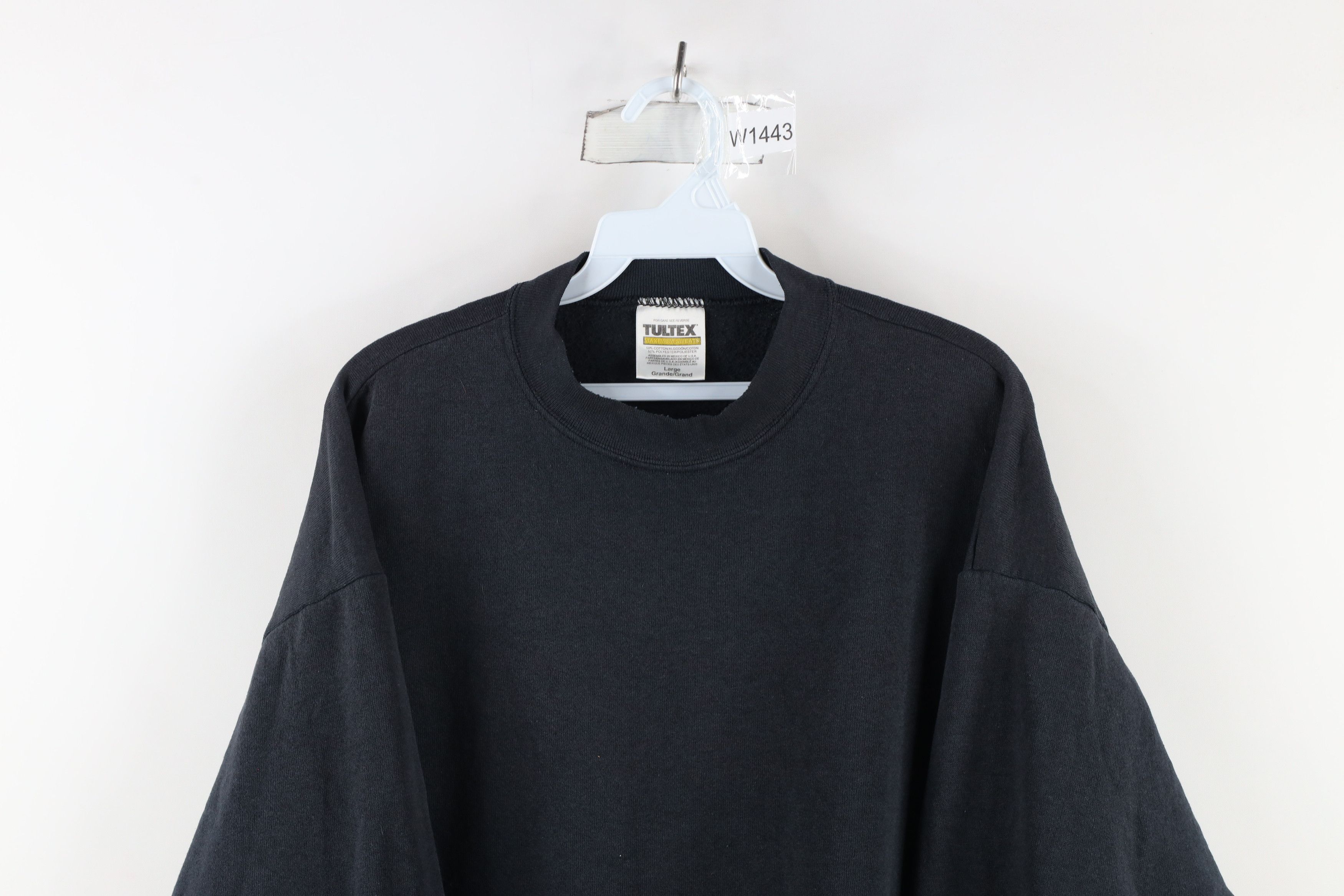 Vintage Vintage 90s Streetwear Blank Crewneck Sweatshirt Black Size US L / EU 52-54 / 3 - 2 Thumbnail