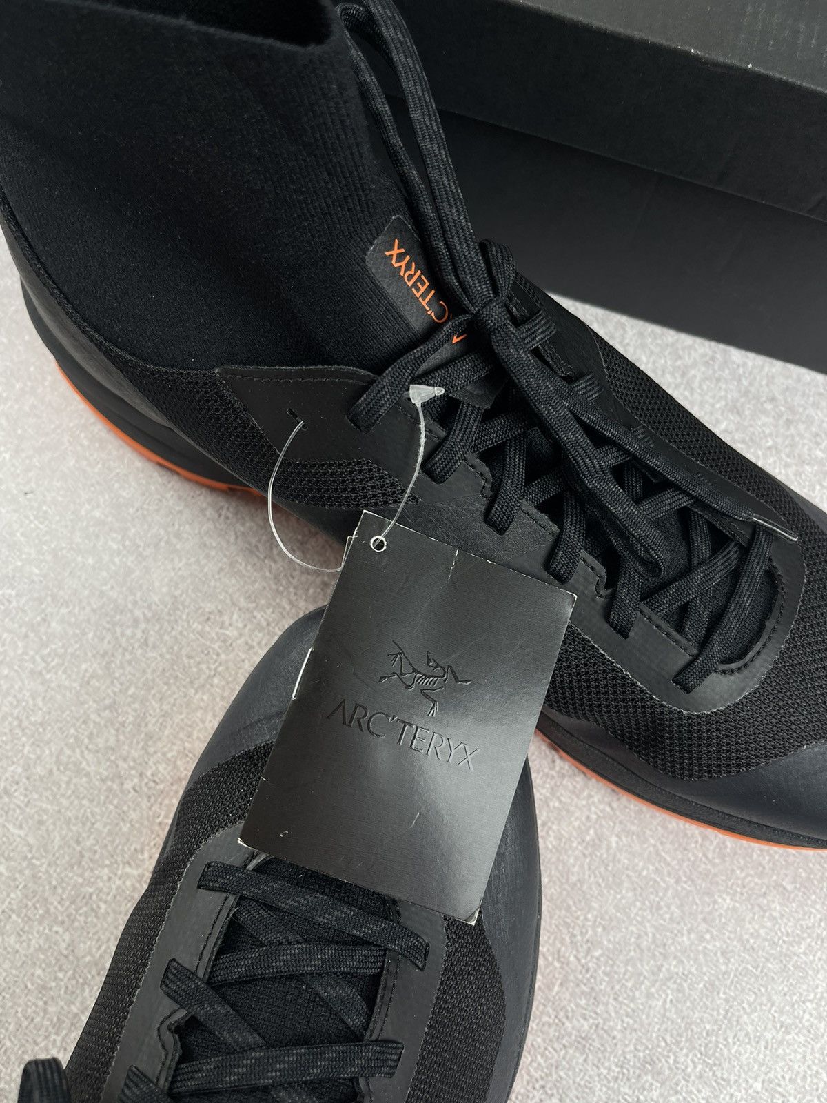 Arc'teryx Arcteryx Vertex Black/Bright Phenom Sneakers Size US 13 Size US 13 / EU 46 - 9 Thumbnail