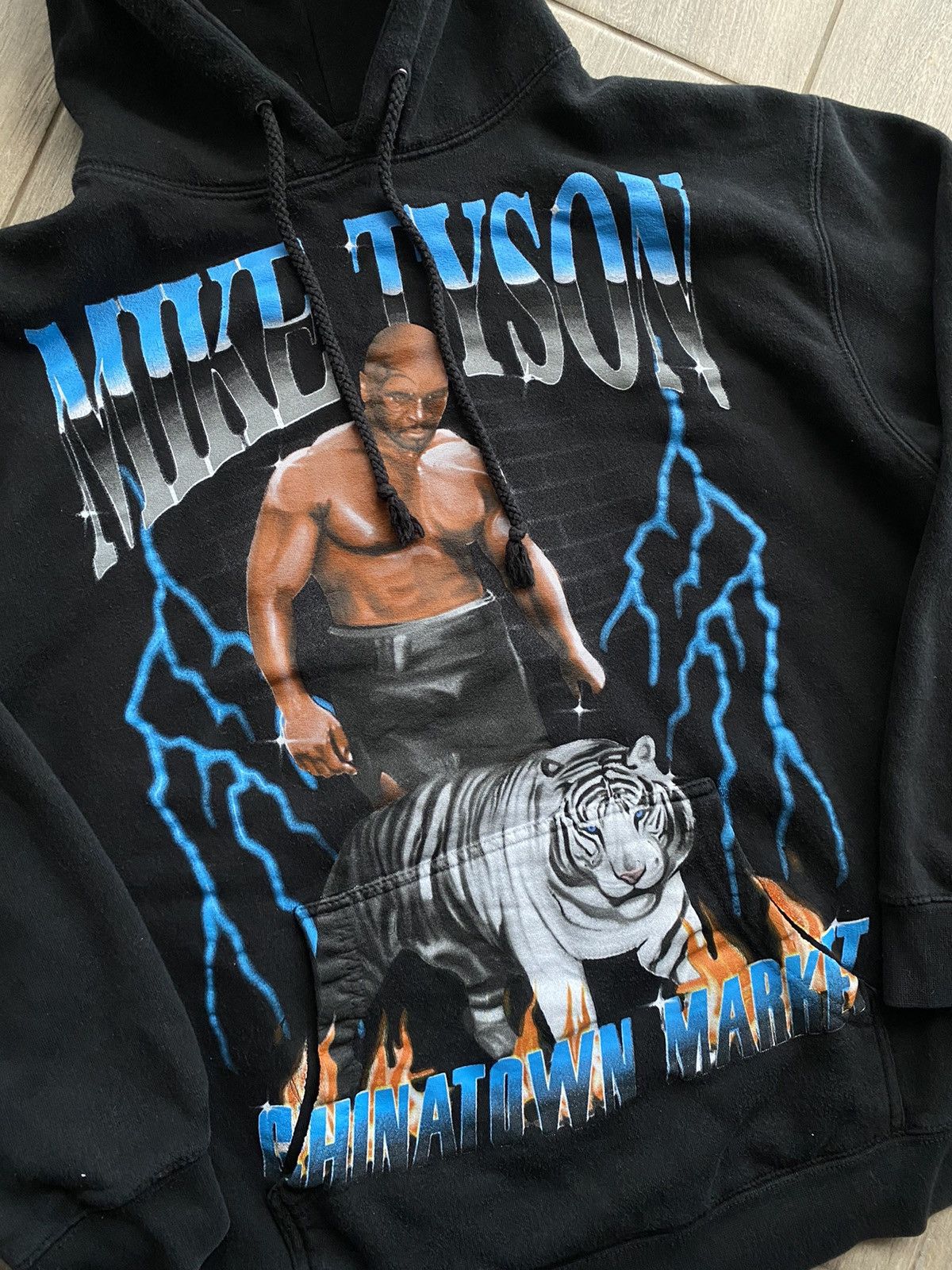 Designer × Market Mike Tyson Chinatown Market Black Hoodie Full Print Size M Size US M / EU 48-50 / 2 - 4 Thumbnail