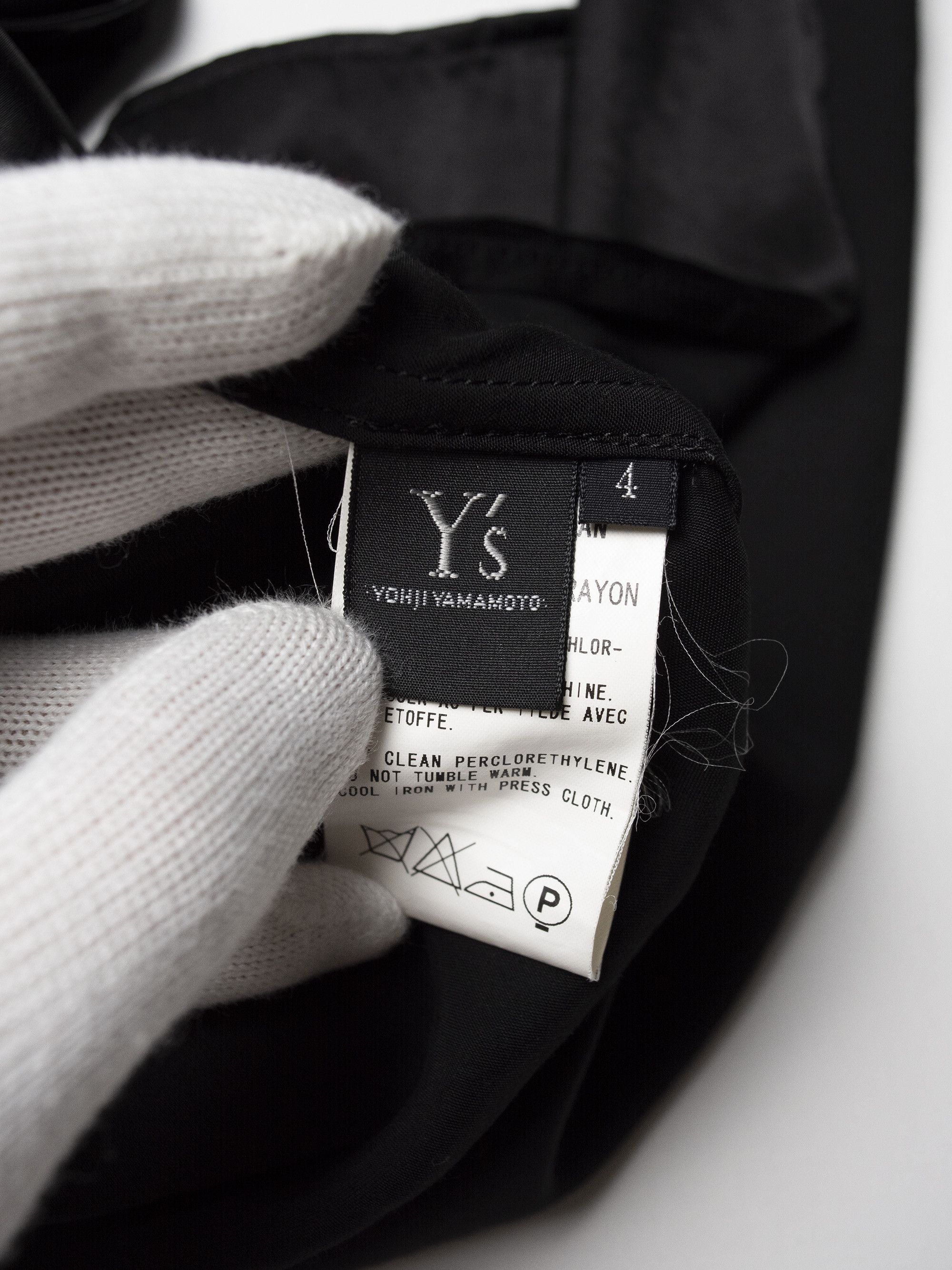 Yohji Yamamoto Y's by Yohji Yamamoto SS04 rayon draped button-up tank top Size L / US 10 / IT 46 - 5 Thumbnail
