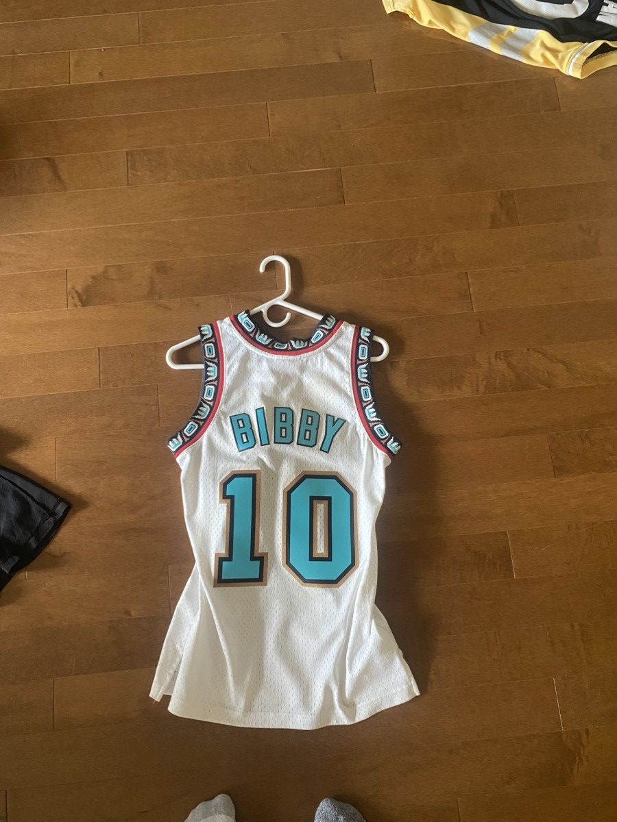 Mitchell & Ness × Vintage Mike Bibby Vancouver Grizzlies Jersey Size US S / EU 44-46 / 1 - 2 Thumbnail