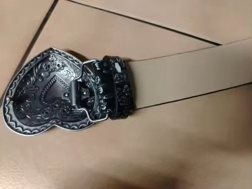 Japanese Brand 102 cm Heart Buckle Belt – PU Leather Size ONE SIZE - 3 Thumbnail
