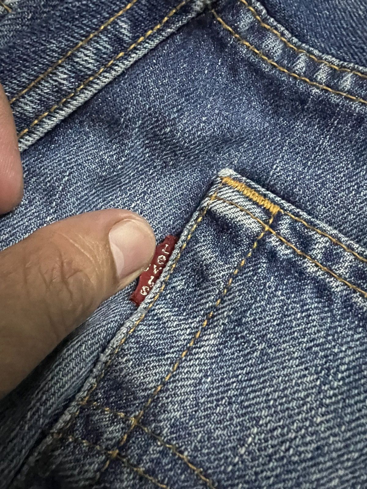 Jean × Levi's × Vintage Vintage Levis 505 Distressed Faded Jean Size US 29 - 19 Thumbnail