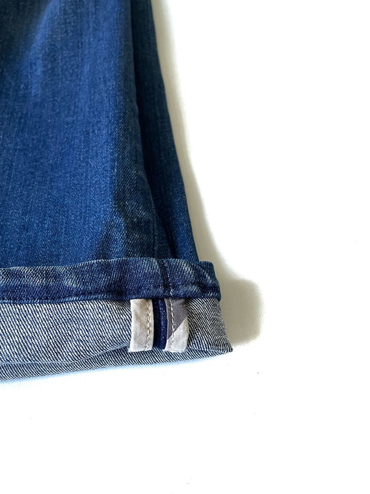 Burberry × Designer Burberry Brit Medium Wash Jeans Kensington Slim 30 Blue Size 30" / US 8 / IT 44 - 3 Thumbnail