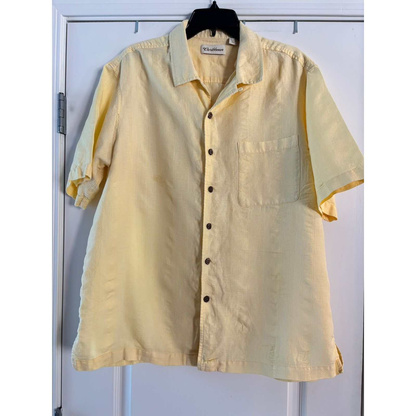 Caribbean MENS VINTAGE CARIBBEAN JOE L ‘WOOD’ BUTTONS HAWAIIAN SHIRT Size US L / EU 52-54 / 3 - 1 Thumbnail