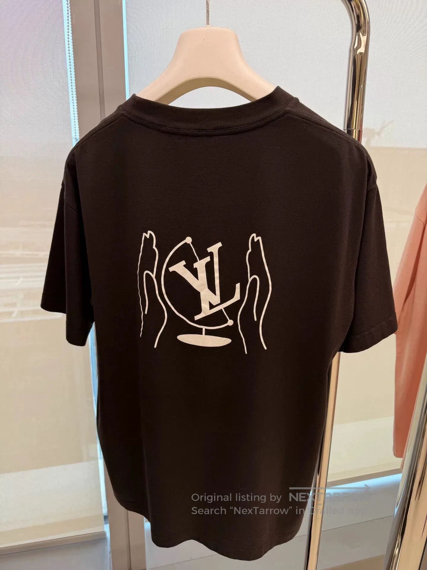 Louis Vuitton louis vuitton brown black printed t-shirt. Size US M / EU 48-50 / 2 - 2 Thumbnail