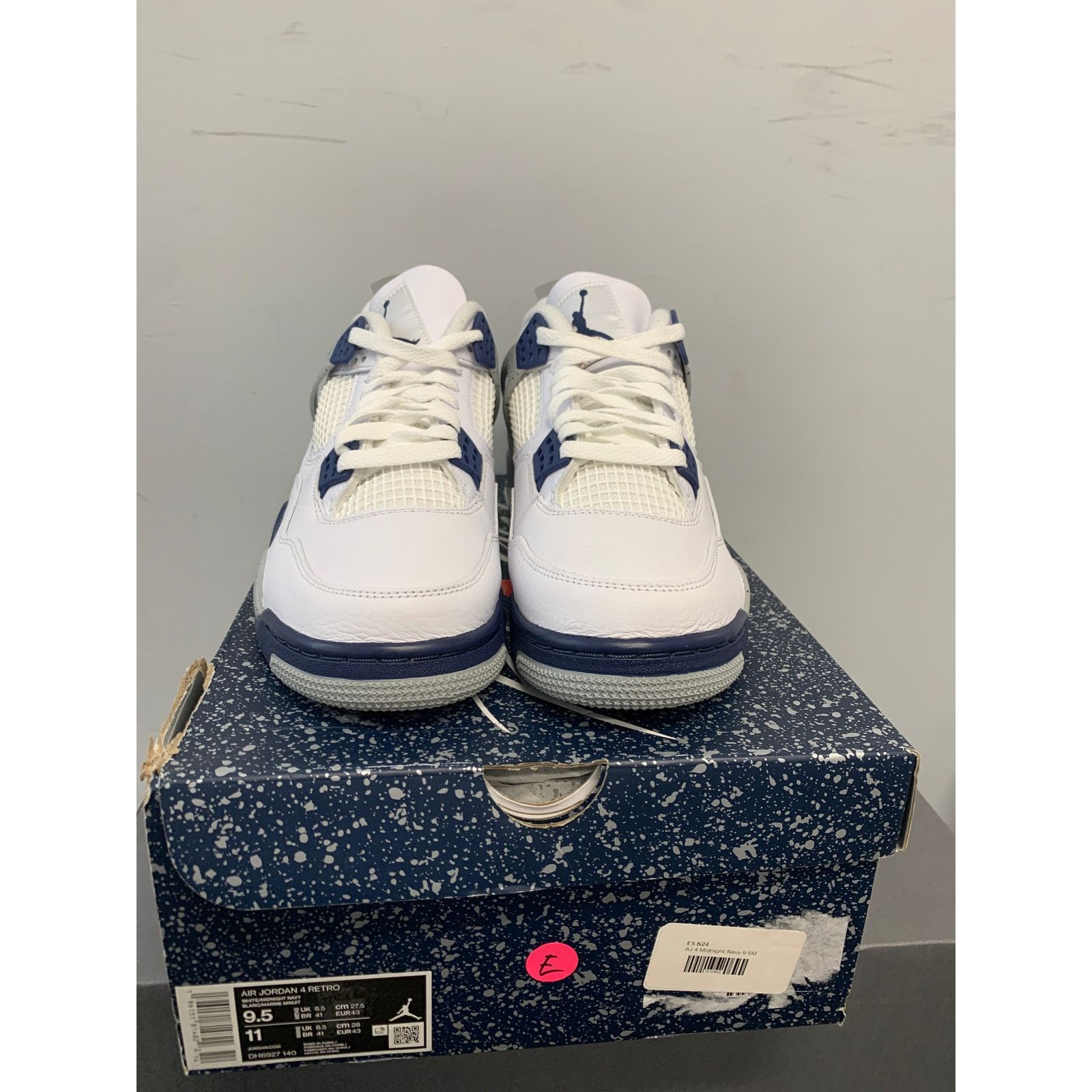 Nike Nike Air Jordan 4 Retro Midnight Navy Size 9.5 NEW SHIPS NOW Size US 9.5 / EU 42-43 - 2 Thumbnail