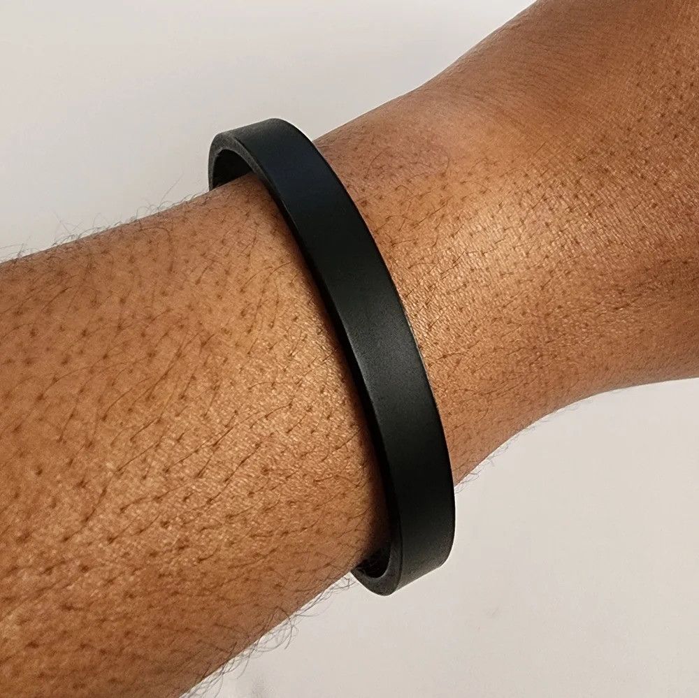 Express × Jewelry NWOT Express, Black Metal Cuff Bracelet Heavyweight Size ONE SIZE - 5 Thumbnail