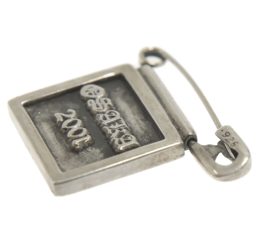 Chrome Hearts SAFETY PIN FRMD Osaka Limited Frame Pin Badge Silver Size ONE SIZE - 6 Thumbnail