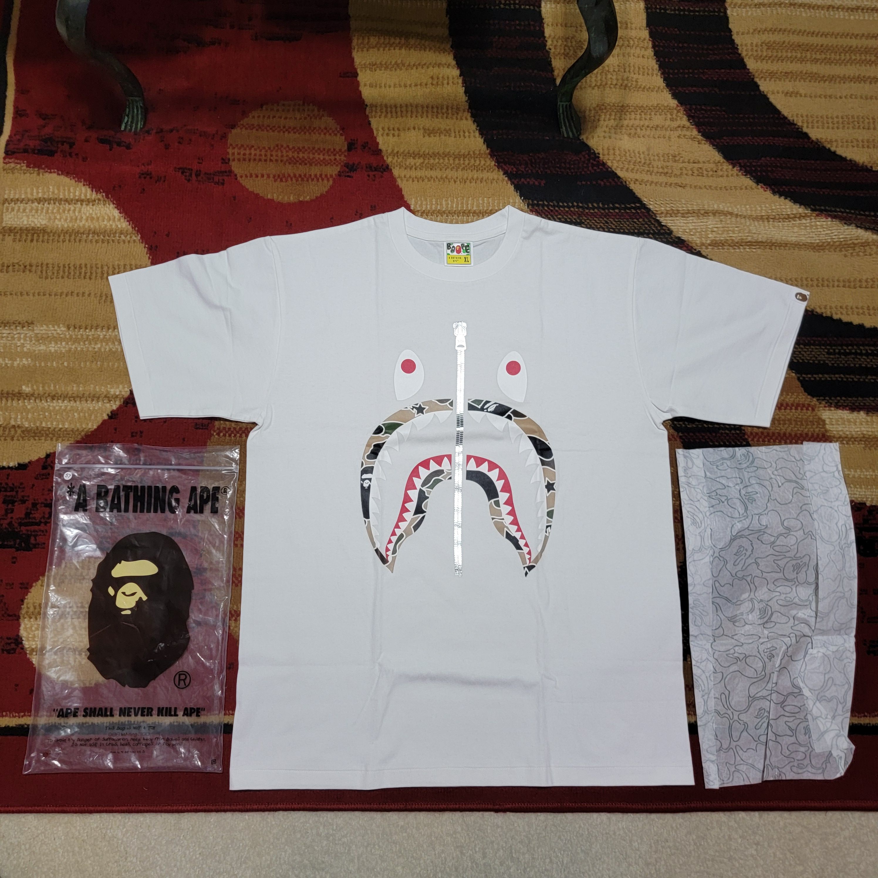 Bape Bape Sta Camo Shark Tee White Multicolor Size US XL / EU 56 / 4 - 1 Thumbnail